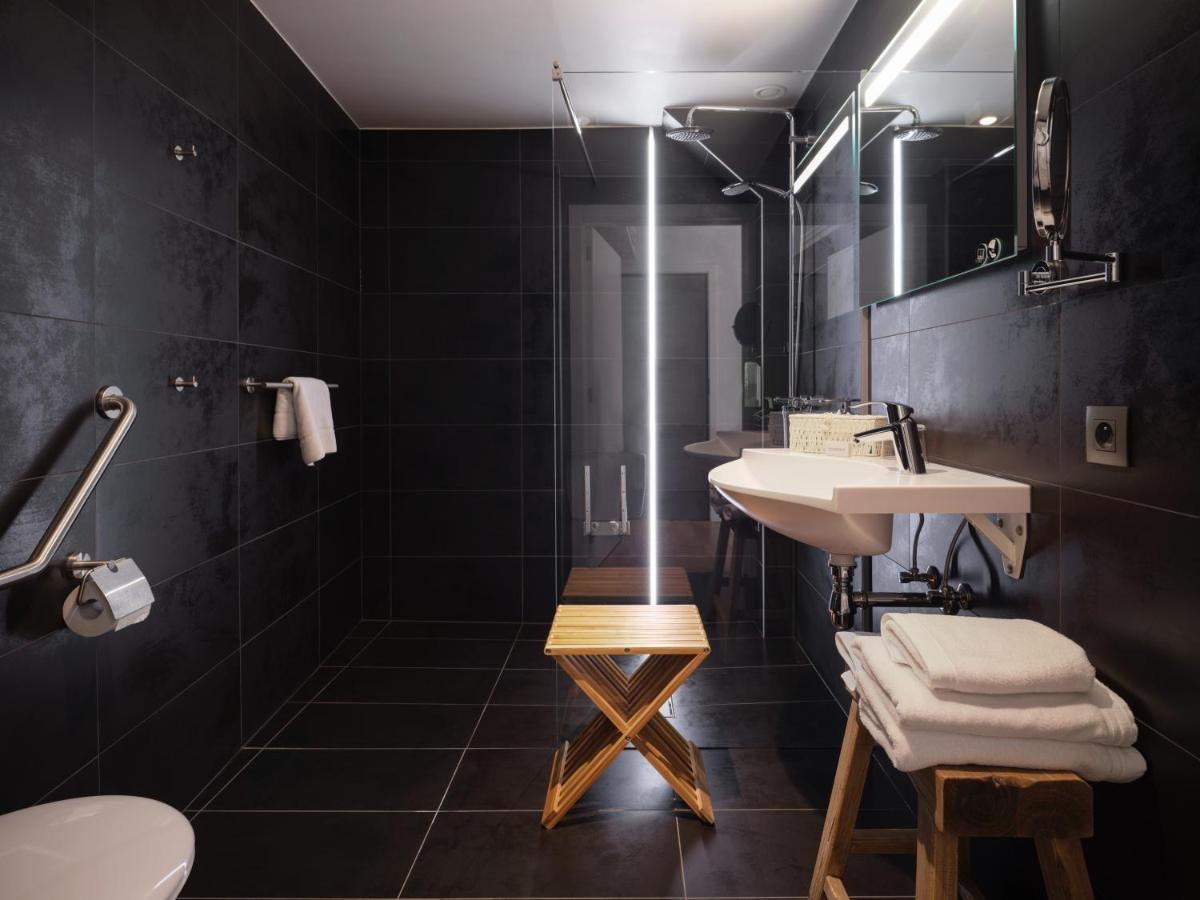Le 24 Hotel Spa Exteriör bild