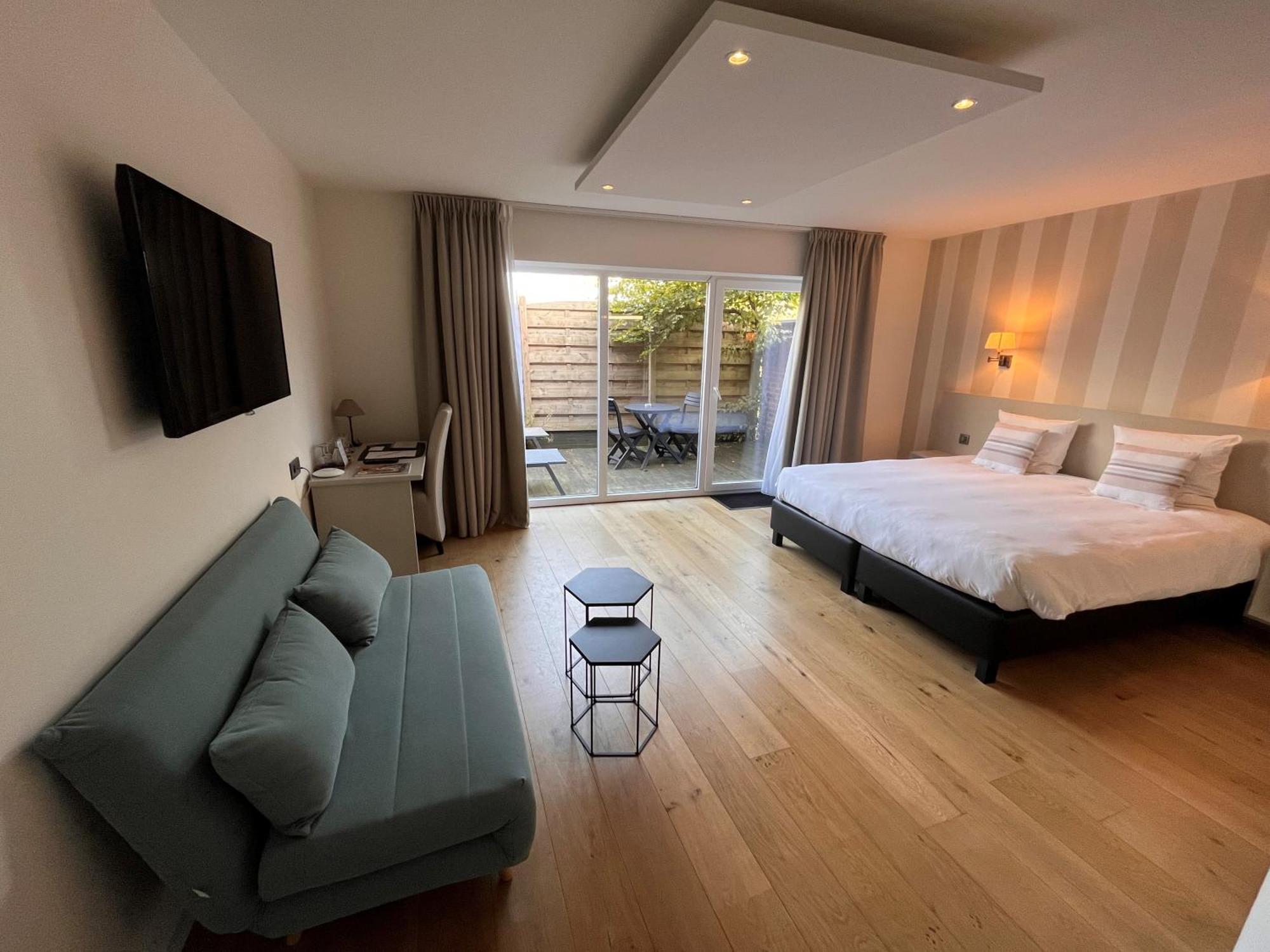 Le 24 Hotel Spa Exteriör bild